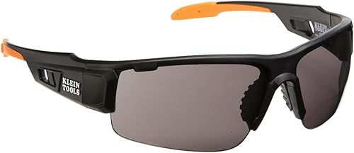 Klein Tools 60162 Gafas de seguridad, gafas protectoras profesionales de EPP con semicarco, resistentes a los arañazos y antiniebla, lentes grises