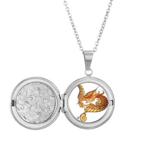 Collier Phoenix et son médaillon coloré chargé d'histoire et d'émotions