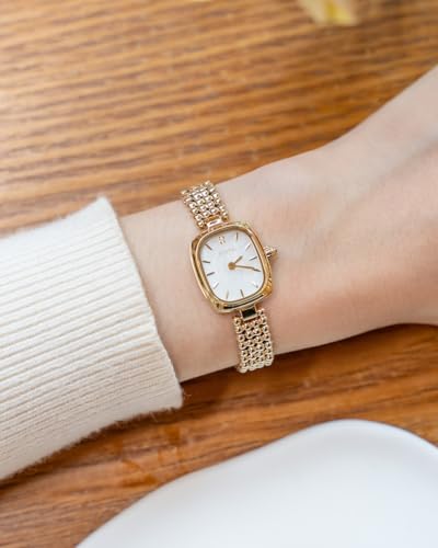 Image of FIYTA Women's Watch - Elegant Gold Small Square Luxury Watch with Sapphire Crystal; 316L Stainless Steel Jewelry Bracelet, Timeless Gift for Her, Mother's Day, Gift Box Included