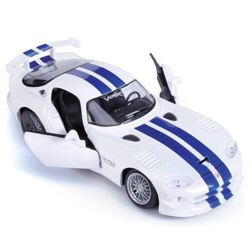 Maisto 1:24 Scale Dodge Viper GT2 Diecast Vehicle (Colors May Vary)