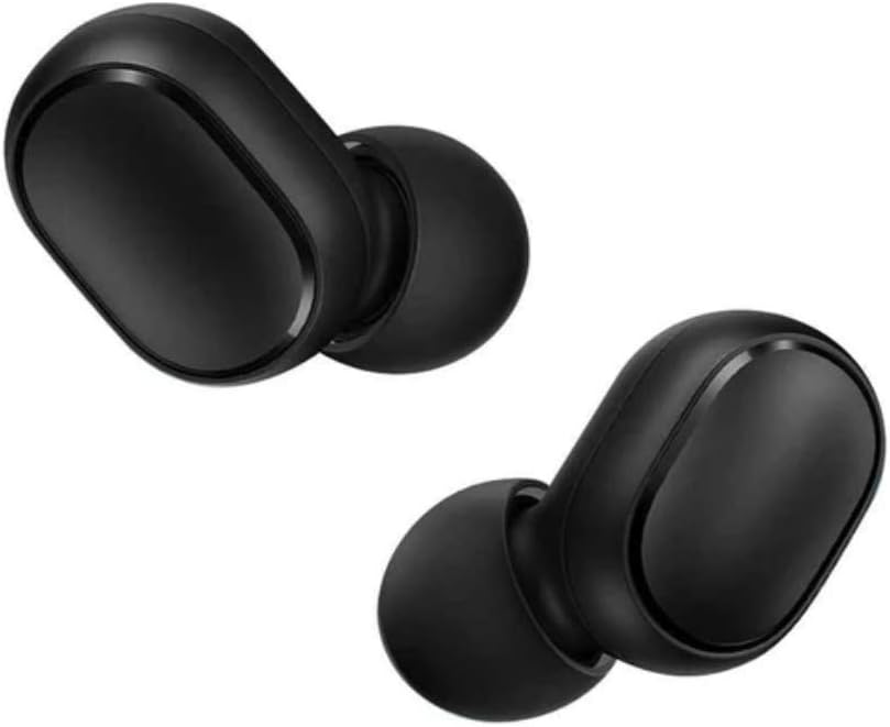 Primer pla view of two Xiaomi Redmi AirDots S earbuds, showing their ergonomic design and black finish.