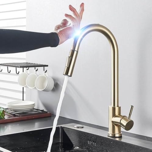 Mitigeur or brossé design moderne de cuisine avec capteur tactile