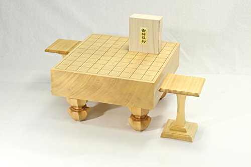 新榧将棋盤30号(3寸) 将棋駒+駒台セット【本つげ特上彫り錦旗】