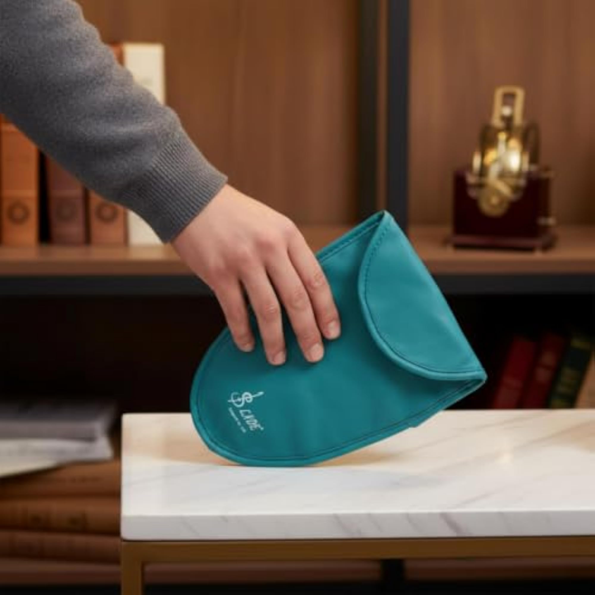 Saxophone Neck Storage Pouch with Soft Lining for Travel