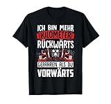Du bist LKW Fahrer, Fernfahrer oder Trucker? Du liebst deine Arbeit als Berufskraftfahrer? Du bist auf der Straße & Autobahn Zuhause und fühlst dich in der Fahrerkabine deines Truck am wohlsten? Dann ist dieses Motiv für dich als Lastkraftwagenfahrer.