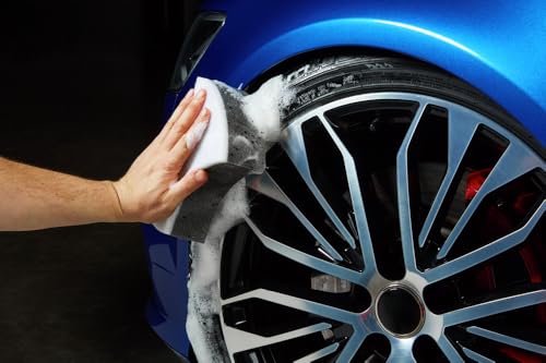 SONAX ReifenGlanz Special Edition (500 ml) pflegt und schützt die Reifen bei regelmäßiger Anwendung vor Rissen, vorzeitiger Alterung und Ausbleichen | Art-Nr. 04344000