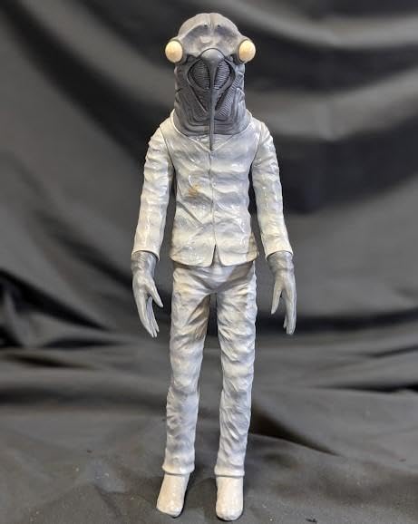 セミ人間（メディコムトイ）ソフビフィギュア Amazon | セミ人間（メディコムトイ）ソフビフィギュア