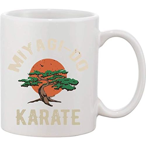 Taza de cerámica con emblema de la escuela de Karate Stella