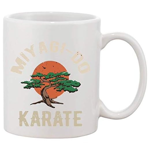 Taza de cerámica con emblema de la escuela de Karate Stella