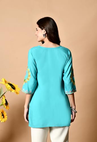 Image of Embroidered Chikankari Kurti with Kashmiri Aari Work, V-Neck, 3 /4 Sleeves, Rayon Fabric
