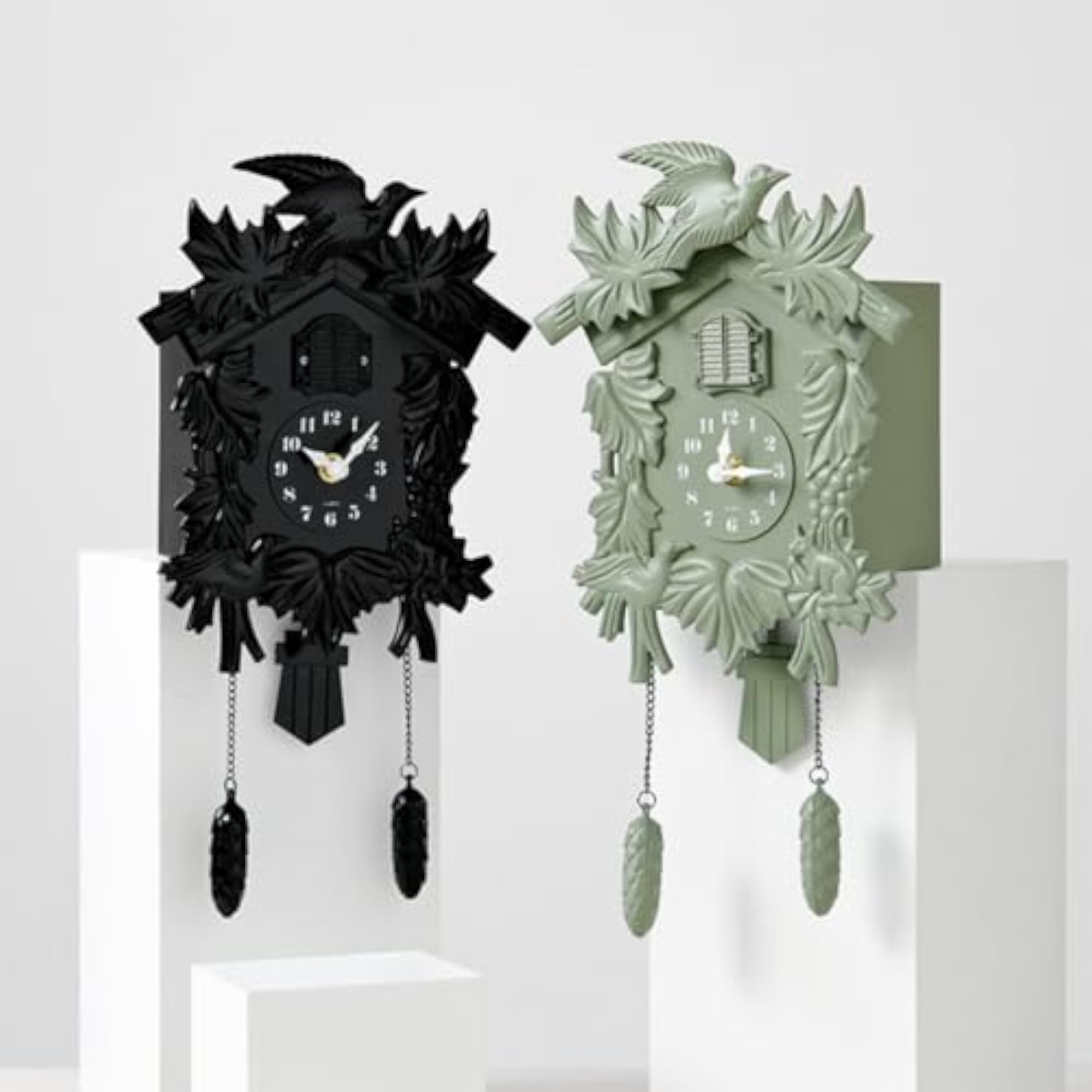 Analog Face Retro Wall Cuckoo Clock, Pinecone Weights Design