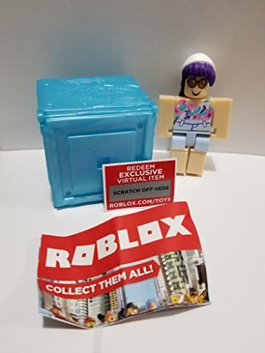 Roblox Series 3 Top Roblox Runway Model Action Figure Mystery Box Virtual Item Code 2 5 Home Amazon Com Au