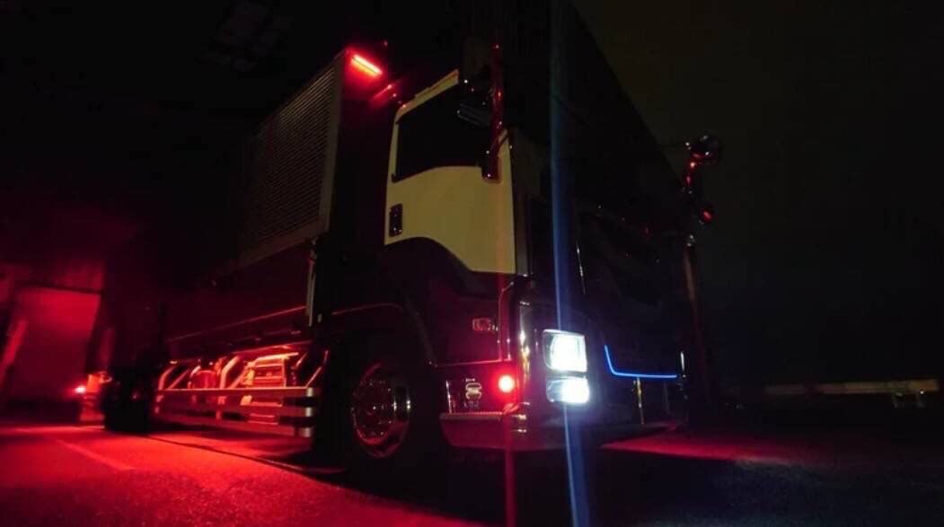Amazon | 24V LED ICチップ搭載 チップマーカー シャーシマーカー 低床