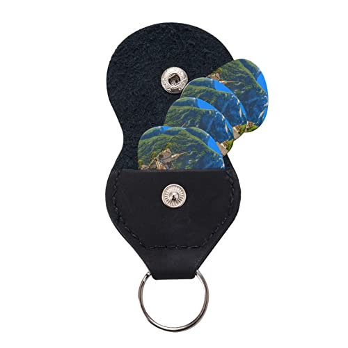 Lot de 6 médiators imprimés Village Scenic pour guitare acoustique et électrique avec boîte de rangement - Les Beatles, Paul McCartney, John Lennon, RIngo Starr, George Harrison Lot de 6 médiators imprimés Village Scenic pour guitare acoustique et électrique avec boîte de rangement – Image 6