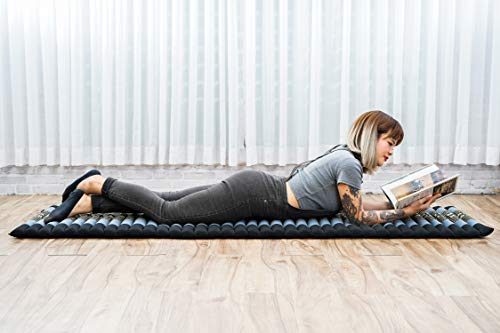 Image of Leewadee - Foldable Floor Mattress - Japanese Roll Up Futon -Trifold Tatami Mat- Guest Floor Bed - Camping Mattress - Thai Massage Mat, Kapok Filled, 75 x 20 inches, Blue