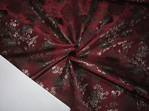 Tissu brocart épais noir et fil doré pour donner vie à vos idées de mode