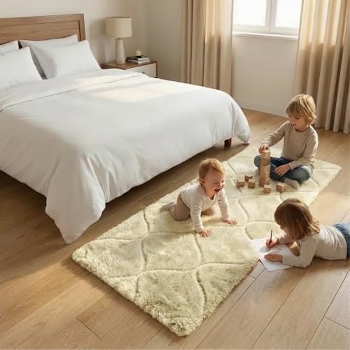 Image of Fluffy Silky Micro Fiber Polyster Carpet /Runner for Bedroom, Study Room, Playing Room, Guest Room ETC. 1.5x4 Feet, (P-12)
