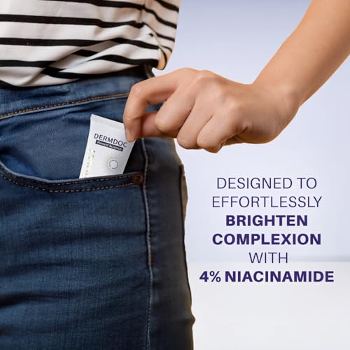 DERMDOC 4% Niacinamide Ultra Violet Brightening Sunscreen (30 gm) | PA+++ | Sunblock I Sunscreen for Oily Skin I UV Protection - Image 4