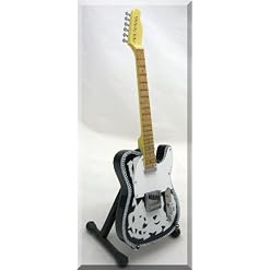 WAYLON JENNINGS Miniature Mini Guitar Telecaster Country - Les Beatles, Paul McCartney, John Lennon, RIngo Starr, George Harrison