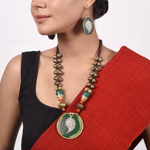 Image of AAKRITI ART CREATIONS Handcrafted Women's Jewelry Set - Elegant Ethnic Necklace and Earrings, Statement Fashion Accessories for Parties & Festivals