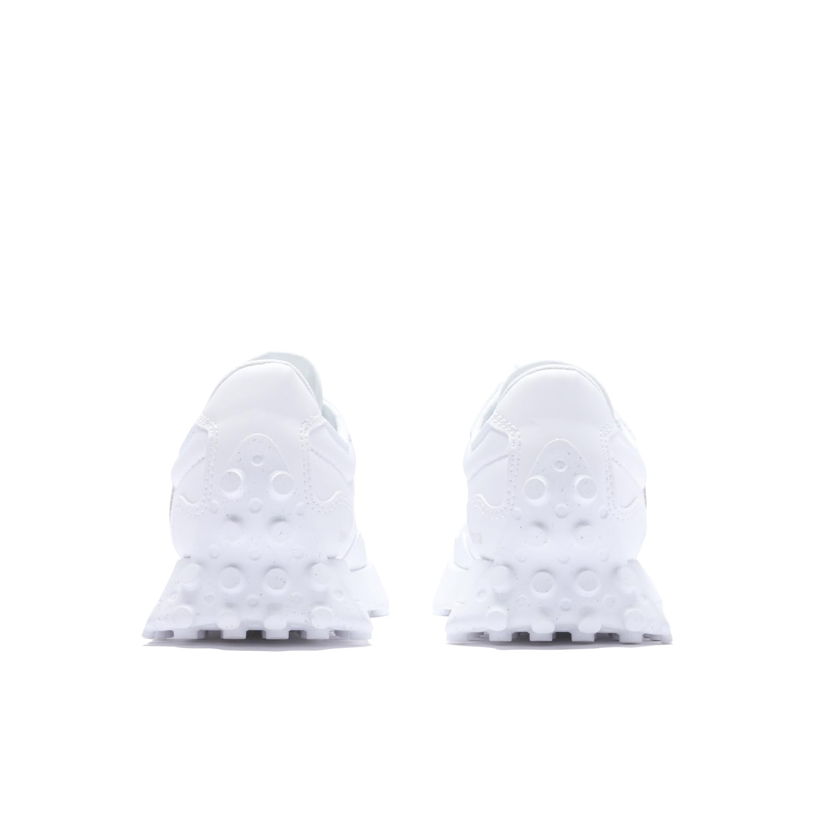 new balance(ニューバランス)のストアを表示 new balance(ニューバランス) レディース 327 WS327 W327 旧モデルスニーカー in use