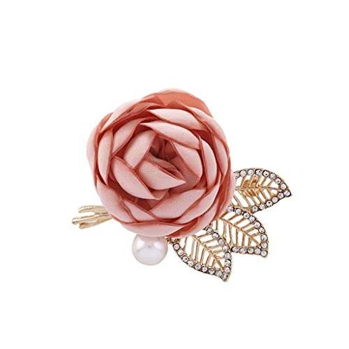 Broche à fleurs en tissu au design frais idéale pour un mariage