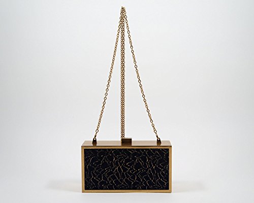 Illa, clutch Metamorphosis, clutch di design fatta...