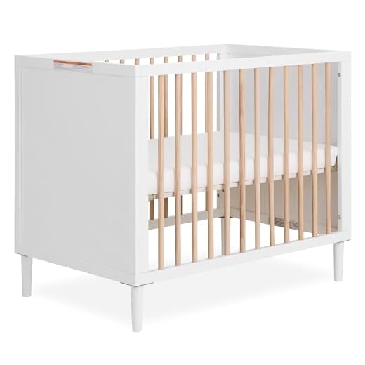 Dream On Me Lucas Mini Convertible Crib in White Oak, Rounded Spindles, Converts from a Baby Crib to Day Bed and Kids Sofa, Perfect for Small Spaces, Three Adjustable Mattress Height Positions