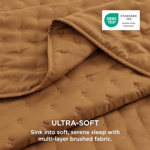 Image of Bedsure Quilts Queen Size - Honey Ginger Bedspread Queen Size & Lightweight Comforter, Boho Coverlet with Clover Pattern, Ultra Soft All-Season Bedding, 90 x 96 Inches