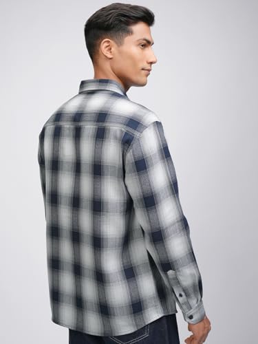 Image of Highlander Men's Solid Relaxed Fit Shirt