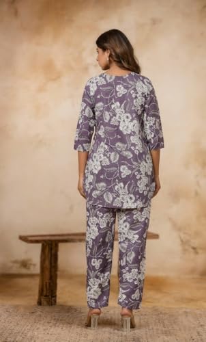 Image of Women's Pure Cotton Printed Night Suit,Top and Relaxed Pajama Set, Stylish Sleepwear