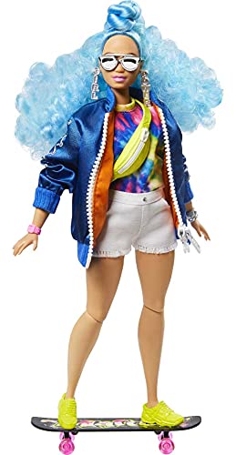 Barbie Extra Doll #4 with Skateboard & 2 Kittens for Kids 3 Years Old & Up – Bild 7