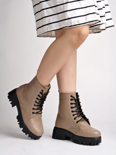Image of Shoetopia Women's Combat Boots - Chunky Platform Lace-Up || Ankle Boots with Lug Sole Leather Fashion Boots for Fall & Winter