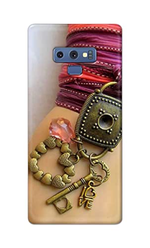 Image of Girl Hand with Keychain Hard Back Case Cover for Samsung Galaxy Note 9, SM-N960F / DS, SM-N960U, SM-N9600 / DS Back Cover -(J5) VNS2228