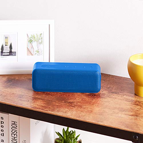 AmazonBasics - Altoparlante Bluetooth, design impermeabile, 15 watt, Blu