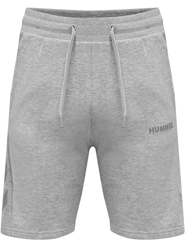 Image of hummel Men's Solid Regular Fit Shorts