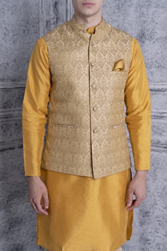 Image of Ethluxis Men's Silk Blend Kurta Set