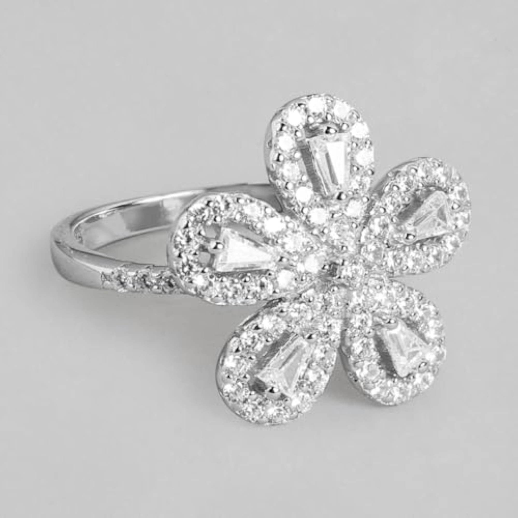 Women's 925 Sterling Silver Dazzling Floral Cubic Zirconia Ring