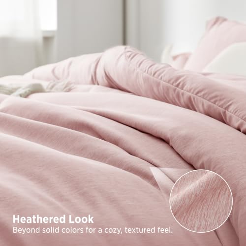 Image of Bedsure Pink Queen Comforter Set - Soft Bedding for All Seasons, Cationic Dyed Bed Set, 3 Pieces, 1 Queen Size Comforter (90 inchx90 inch) and 2 Pillow Shams (20 inchx26 inch+2 inch)
