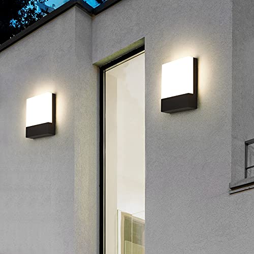 Applique moderne extérieure LED au design épuré et haute résistance