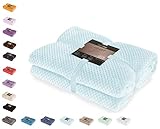 Flauschige, weiche und praktische Kuscheldecke. Diese Decke kann sowohl als Sofadecke, Schlafdecke, Couchbezug oder Babydecke genutzt werden. Mit OEKO-TEX Standard 100 zertifiziert.