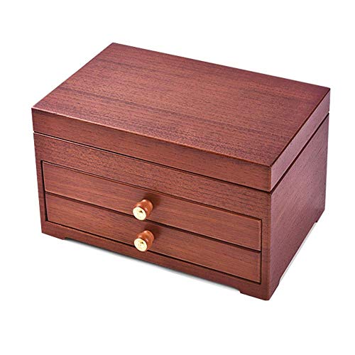 Boîte à bijoux en bois sur coiffeuse pour sublimer vos colliers
