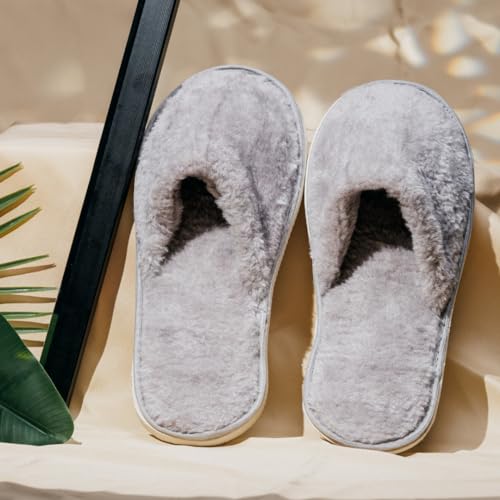 Image of Premium Fur Home Slippers For Women & Men For Winter Capet Slippers for Bedroom Indoor Carpet house slides
