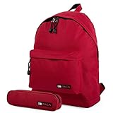 Multifuncional: Deporte, instituto, bicicleta, gimnasio, viaje, etc. Muy resistente y práctica. Costuras y materiales de gran calidad.
