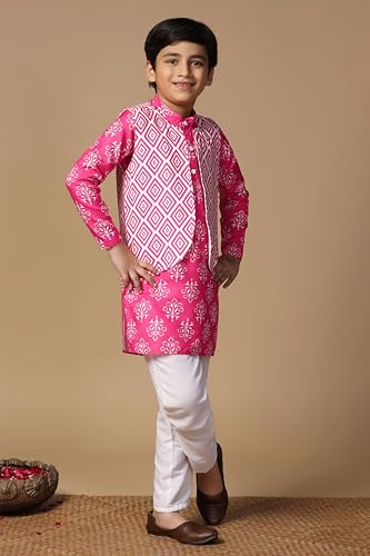Image of Fashion Dream Boy's Cotton Blend Printed Kurta Pyjama And Jacket Set|Kurta And Payjama Set