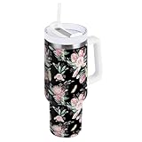 【Becherhalterfreundlich】 Dieser isolierte Becher mit Strohhalm ist so konzipiert, dass er in die meisten Auto-Becherhalter passt, was ihn zu einer perfekten Wahl für Ihre täglichen Pendler oder Roadtrips macht.