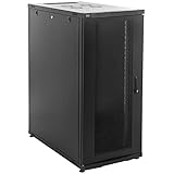La puerta frontal es de metal perforado al 63%. La trasera es metálica para mejor ventilación del interior. Ambas incorporan llave de seguridad.