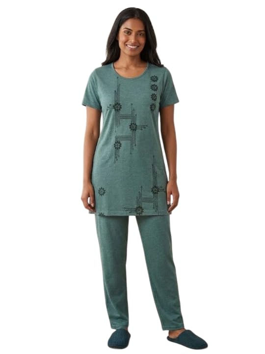 Summer Casual Wear Cotton Round Neck Half Sleeves Printed Soft & Breathable Women's Nightsuit-image-30