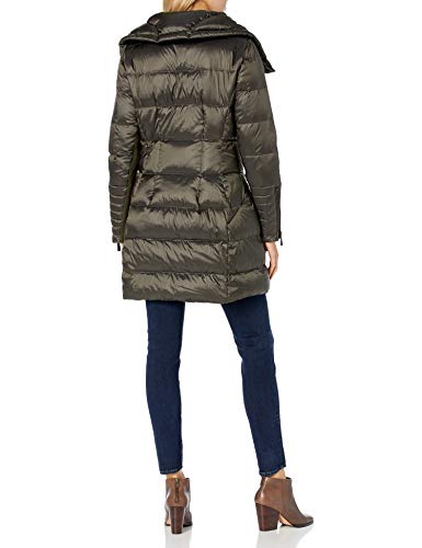 BCBGMAXAZRIA Women's Puffer with Hood with Strom Cuff2