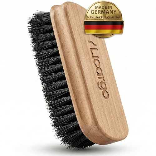 LICARGO Textil- & Lederbürste Auto - Made in Germany - Weiche Polsterbürste für Autositze Alcantara Teppich Sofa & Polster - Reinigungsbürste gegen Schmutz Flecken & Tierhaare